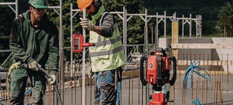 Nivel de láser rotativo de pendiente simple PR 40-22 Robusto nivel de láser rotativo exterior con funciones automáticas para nivelado, alineación, inclinación y cálculo de escuadras de larga distancia (plataforma de batería Nuron) Aplicaciones 1