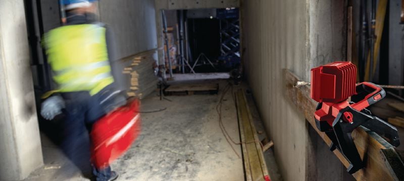 Linterna de trabajo LED SL 6-A22 Lámpara LED de 22V a batería con cabezal giratorio y opciones de montaje integradas para la iluminación de áreas de trabajo medianas a grandes Aplicaciones 1