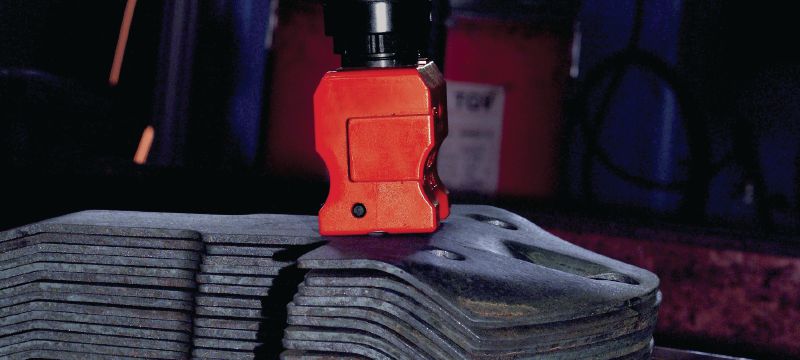 Sellos de marcado en acero X-MC 8 Caracteres especiales anchos y puntiagudos para marcados de identificación por estampado en metal Aplicaciones 1