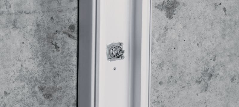 Pinza amortiguadora para canaletas X-ET MX Elemento de fijación/arandela universal para canaleta de cables de plástico para el uso con clavos en tiras Aplicaciones 1